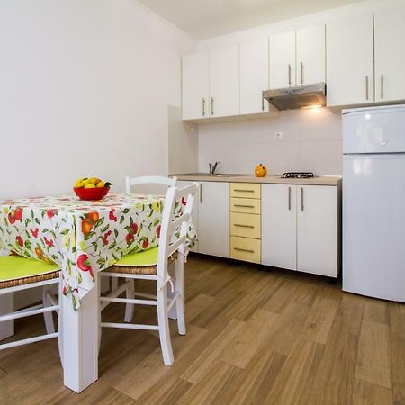 Studio Apartment Zeljka Póla Kültér fotó