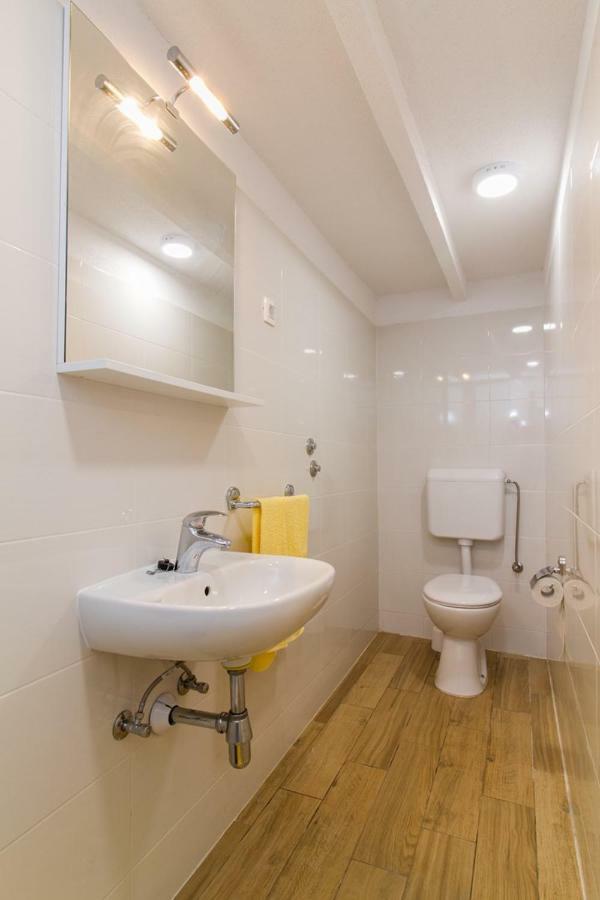 Studio Apartment Zeljka Póla Kültér fotó